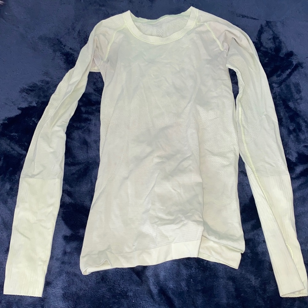 Lululemon long sleeve shirt